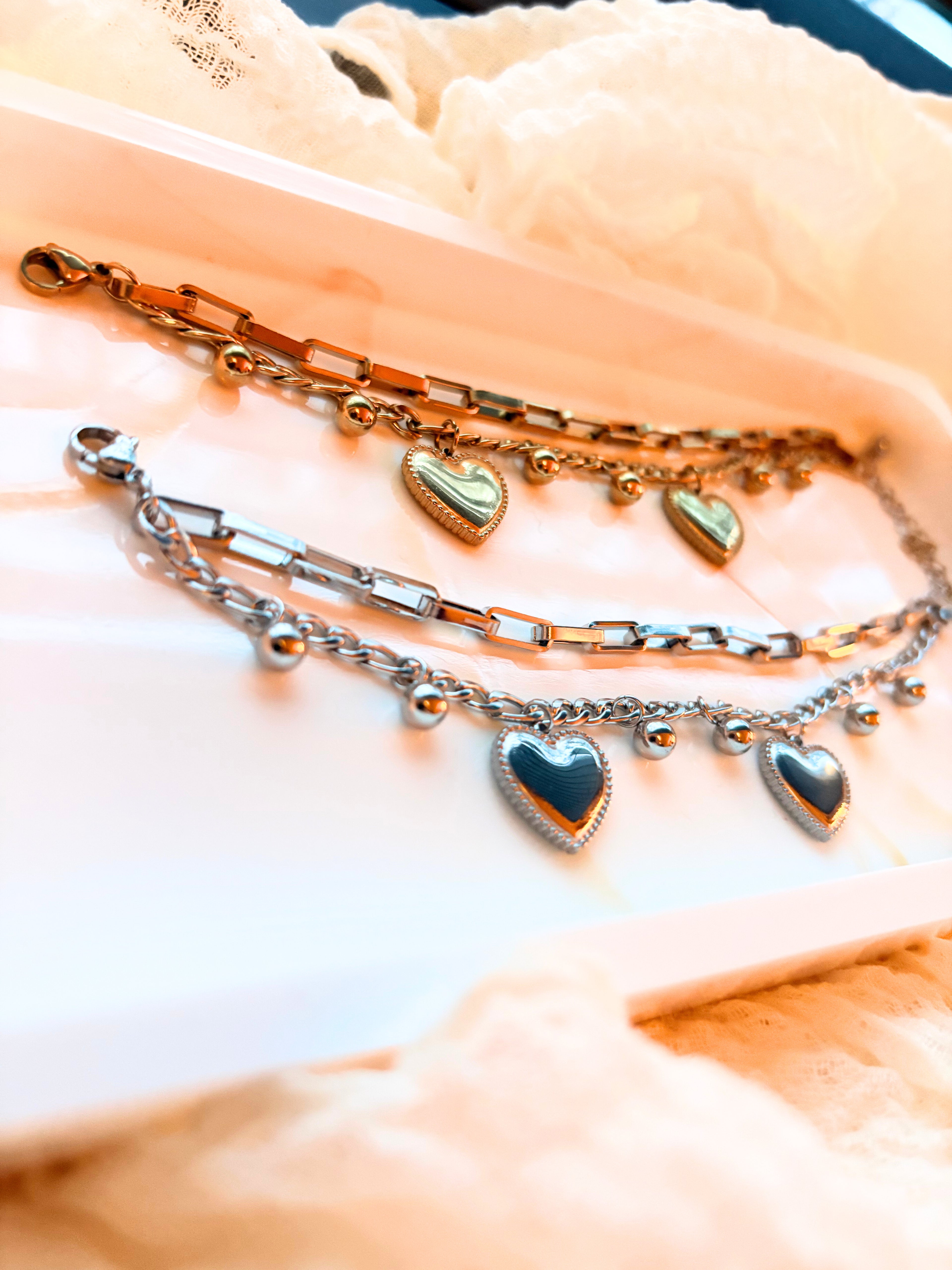 Double Heart Bracelet goud