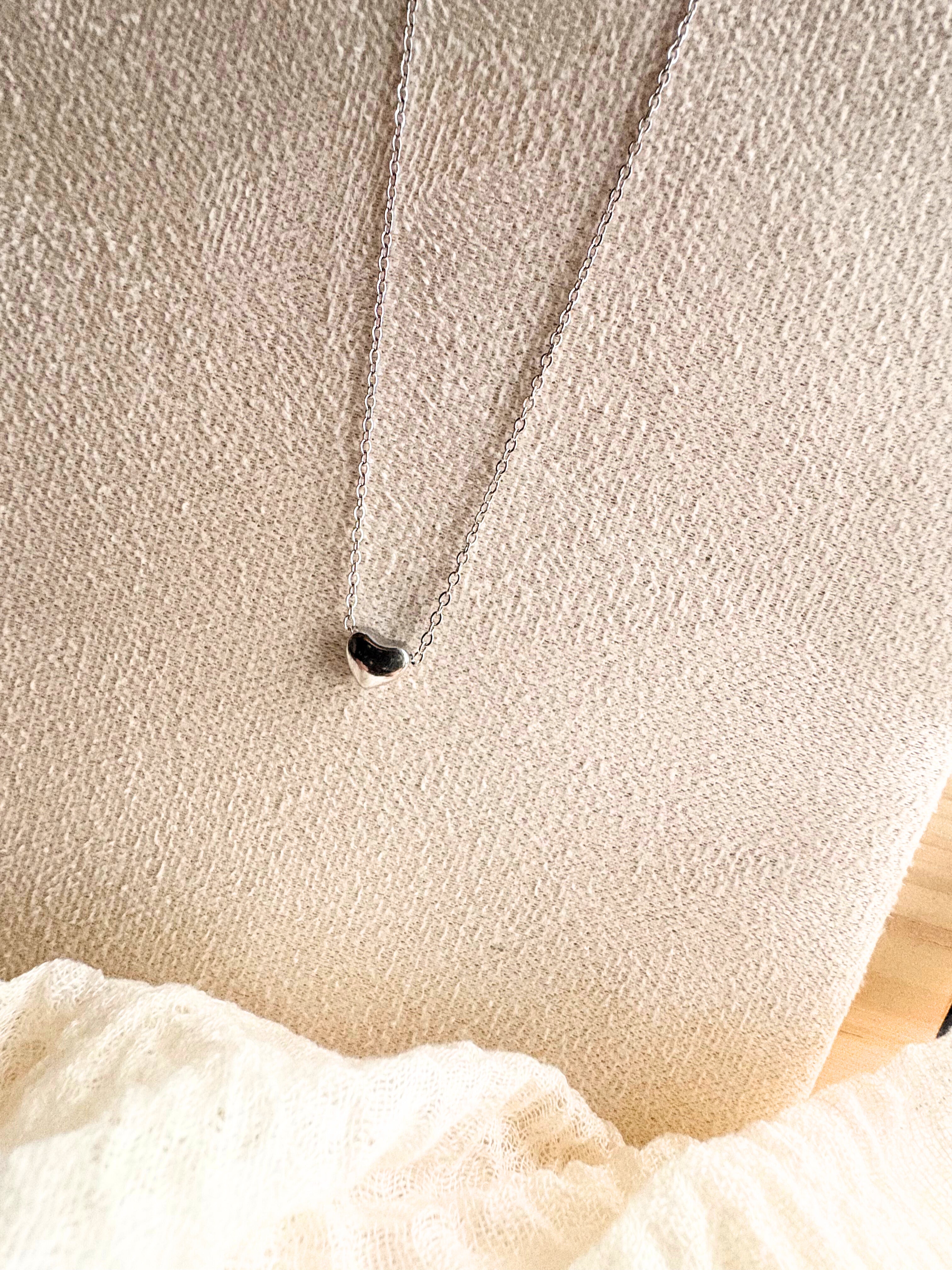 Small Heart Necklace goud